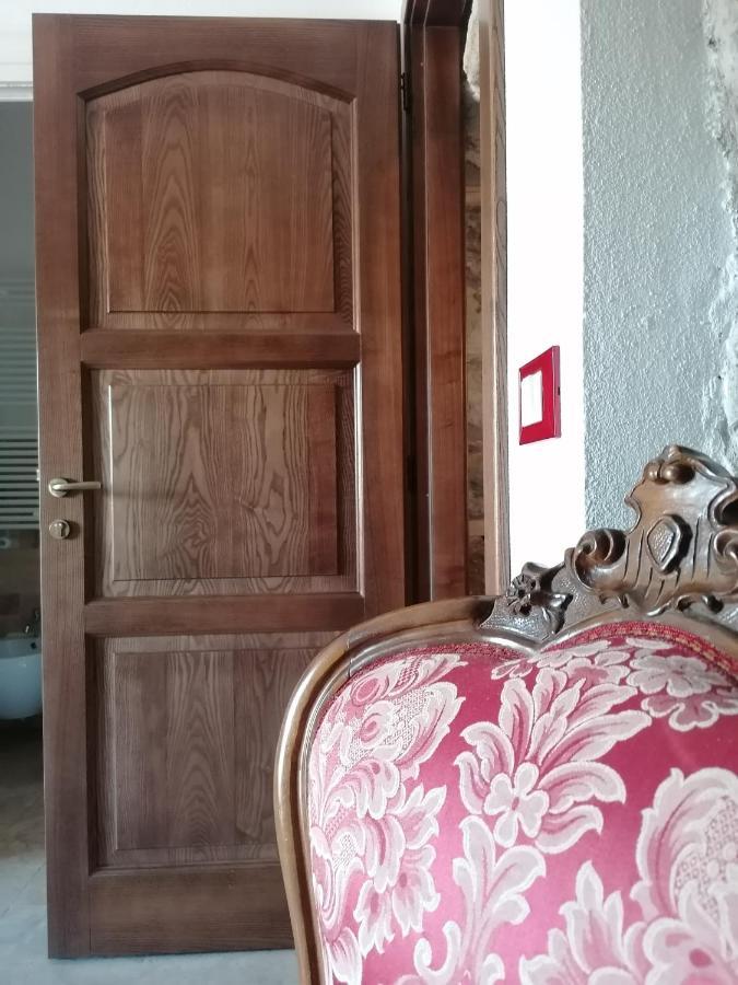Deiana Bed and Breakfast Santu Lussurgiu Exteriör bild